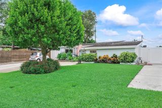 6610 Branch St, Hollywood, FL 33024