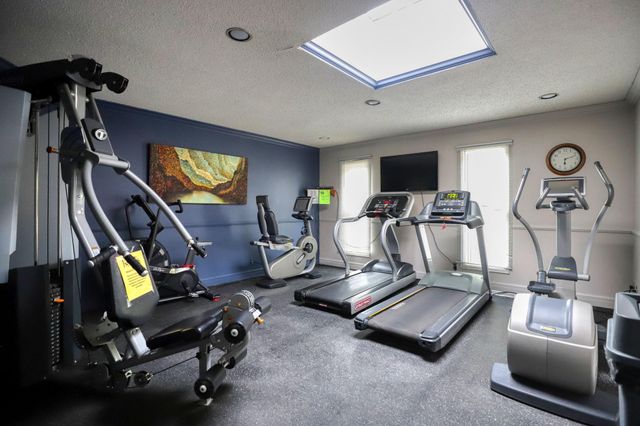 10401 Cedar Lake Road 405, Hopkins, MN 55305