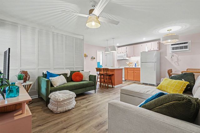 4516 Seaview St Apt 36, North Myrtle Beach, SC 29582