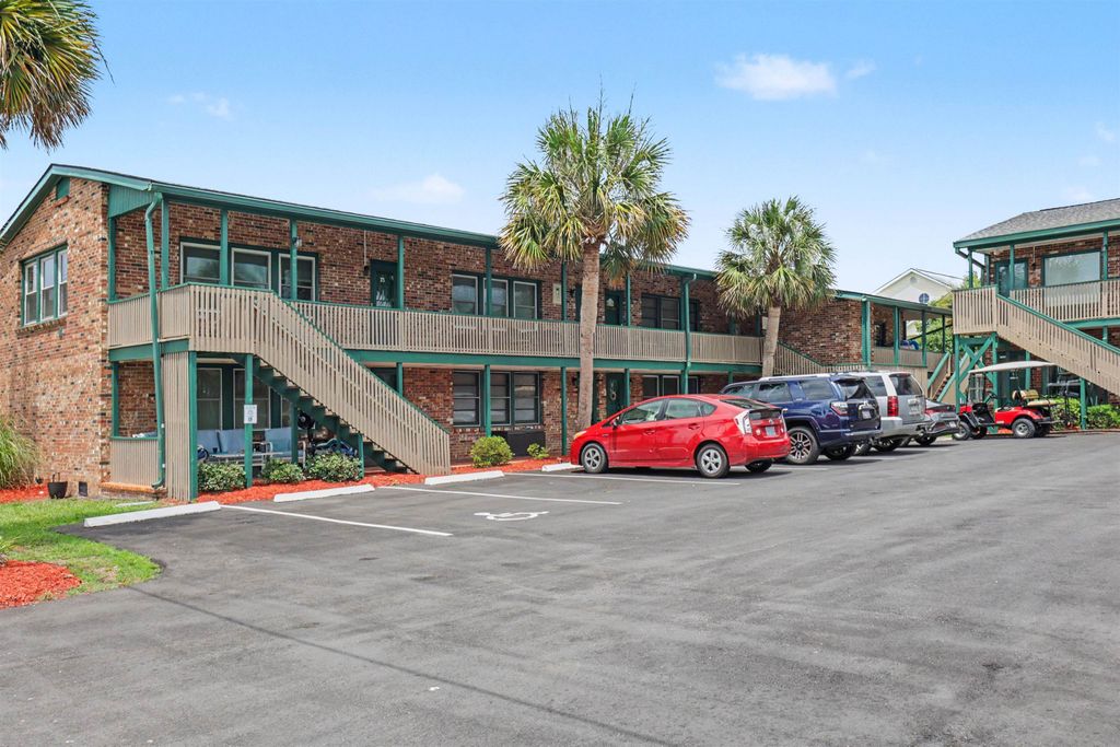 4516 Seaview St Apt 36, North Myrtle Beach, SC 29582