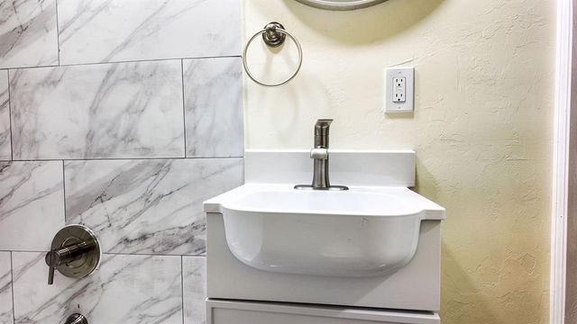 3615 SW 40th Street, Oklahoma City, OK 73119