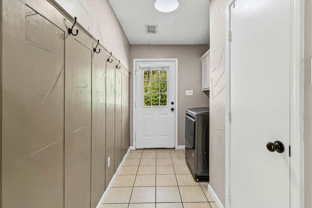 195 Oak Valley, Livingston, TX 77351