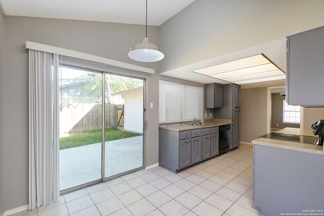 7414 ELDERBERRY ST, San Antonio, TX 78240
