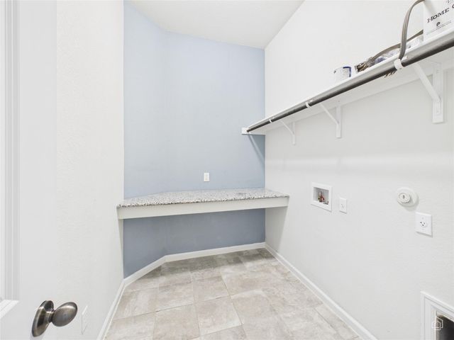 221 Bridgestone WAY, Buda, TX 78610