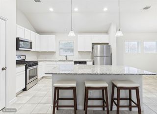 221 Bridgestone WAY, Buda, TX 78610