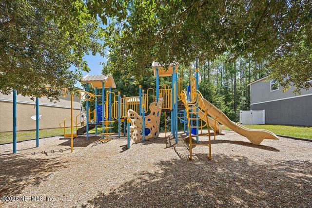 165 SERVIA Drive, St. Johns, FL 32259