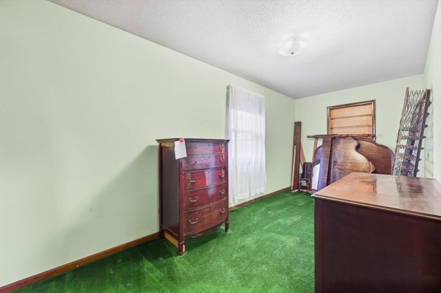 22577 WESTON Avenue, Underwood, IA 51576