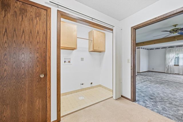 22577 WESTON Avenue, Underwood, IA 51576