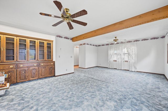 22577 WESTON Avenue, Underwood, IA 51576
