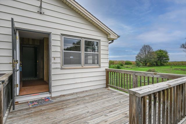 22577 WESTON Avenue, Underwood, IA 51576
