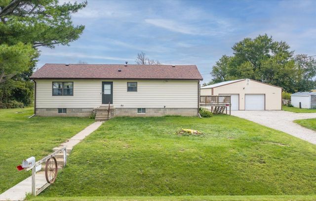 22577 WESTON Avenue, Underwood, IA 51576