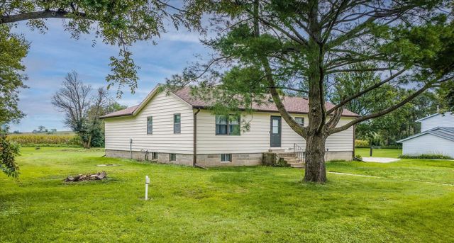 22577 WESTON Avenue, Underwood, IA 51576