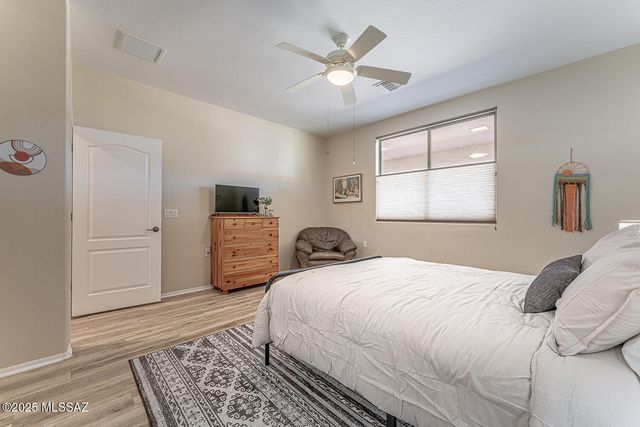 2980 S Royal Aberdeen Loop, Green Valley, AZ 85614