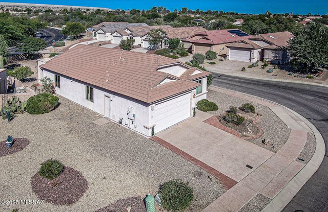 2980 S Royal Aberdeen Loop, Green Valley, AZ 85614
