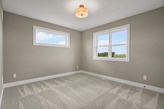 1422 Stonehaven Drive, Sun Prairie, WI 53590