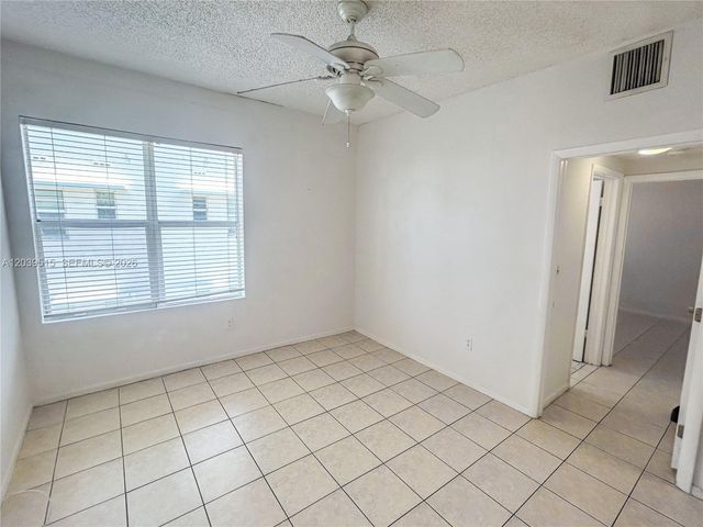 1218 Drexel Avenue 204, Miami Beach, FL 33139