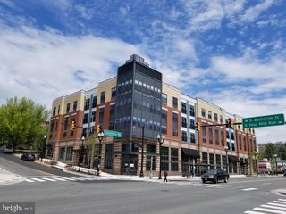 989 S BUCHANAN ST #320, Arlington, VA 22204