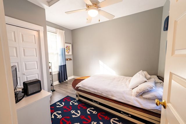 14 Whispering Pines Rd 14, Westford, MA 01886
