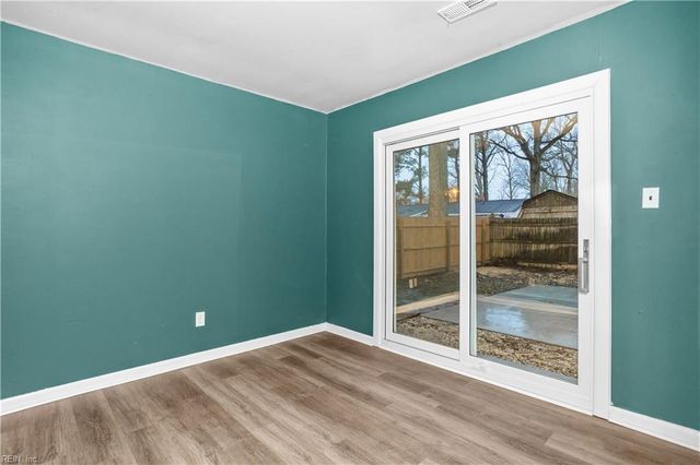 321 Hospital DR, Virginia Beach, VA 23452