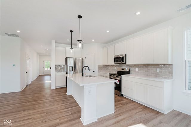 16043 Meadow Frost Court, Fishers, IN 46037