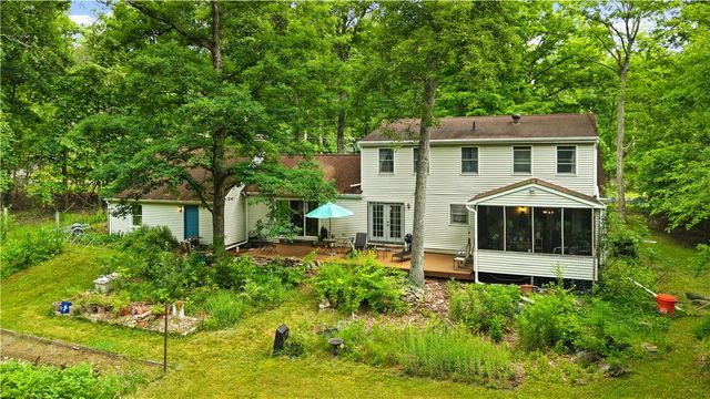 209 Remington Road, Smithfield Twp, PA 18301