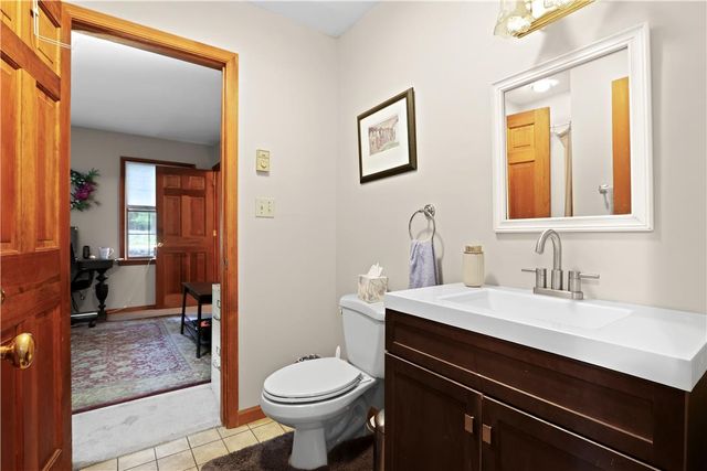 209 Remington Road, Smithfield Twp, PA 18301