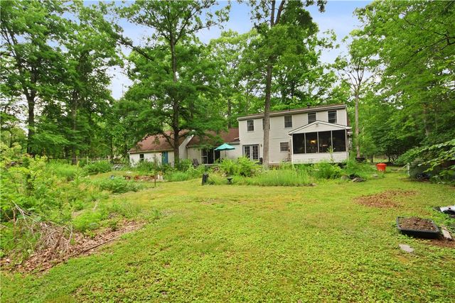 209 Remington Road, Smithfield Twp, PA 18301