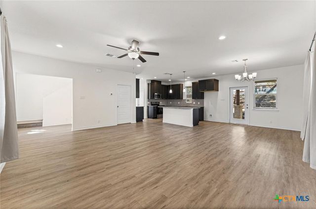 1130 Twin Deer Lane, Canyon Lake, TX 78133