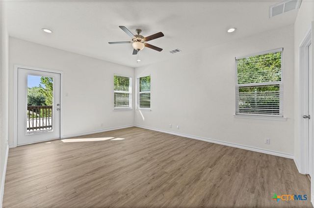 1130 Twin Deer Lane, Canyon Lake, TX 78133