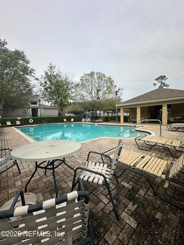 6099 MAGGIES Circle, 109, Jacksonville, FL 32244