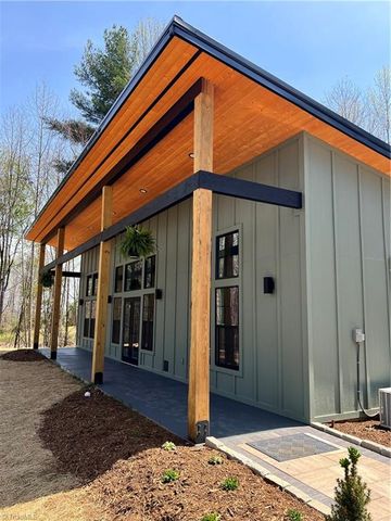 3270 Fries Road, Galax, VA 24333