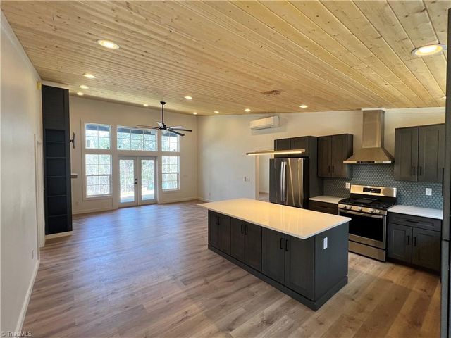 3270 Fries Road, Galax, VA 24333