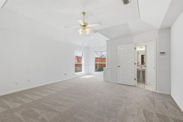 2302 Whisperton Drive, Arlington, TX 76016