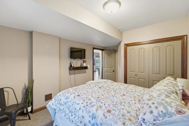 1017 NW 3rd Court, Grimes, IA 50111