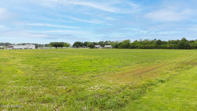 Jefferson Island Road, New Iberia, LA 70560