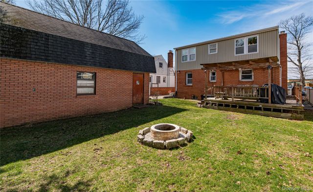 1595 Washington Avenue, Seaford, NY 11783