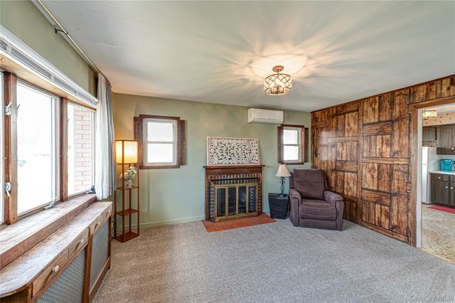 1595 Washington Avenue, Seaford, NY 11783