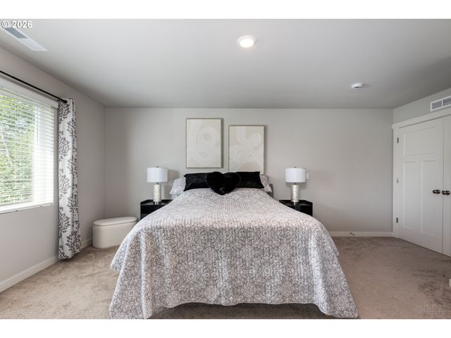 33358 Sw ROKIN Way, Scappoose, OR 97056