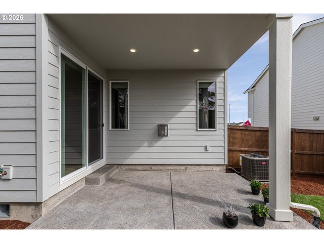 33358 Sw ROKIN Way, Scappoose, OR 97056