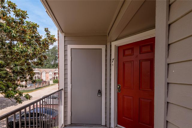 2402 Sycamore Avenue A7, Huntsville, TX 77340