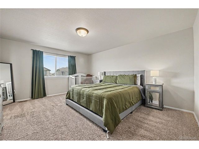 1676 Country Sun Dr, Windsor, CO 80550