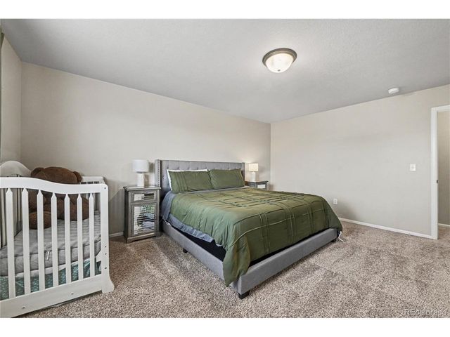 1676 Country Sun Dr, Windsor, CO 80550