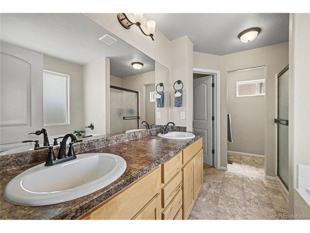 1676 Country Sun Dr, Windsor, CO 80550