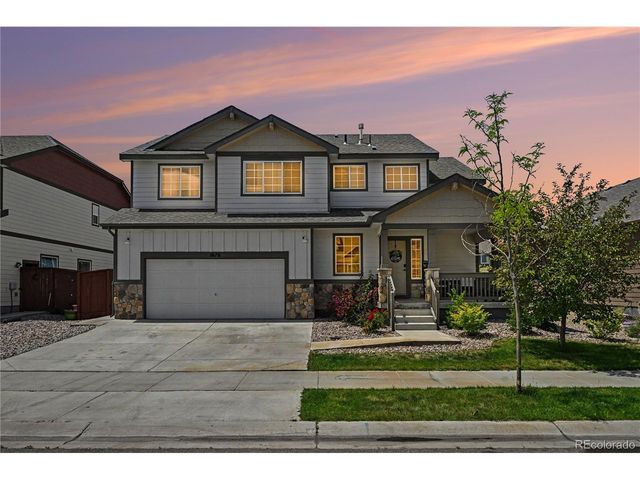 1676 Country Sun Dr, Windsor, CO 80550