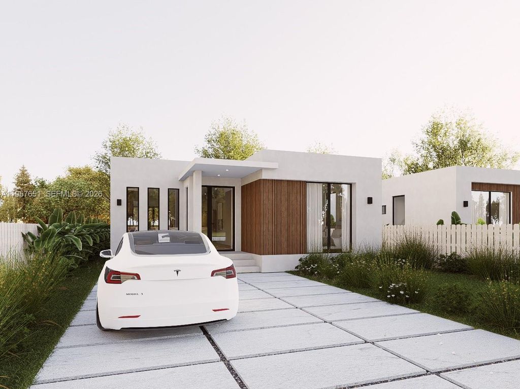 2665 Johnson St, Hollywood, FL 33020