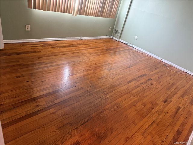 16822 144th Road, Jamaica, NY 11434