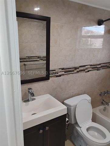 3536 NE 168th St 302, North Miami Beach, FL 33160