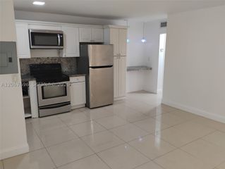 3536 NE 168th St 302, North Miami Beach, FL 33160
