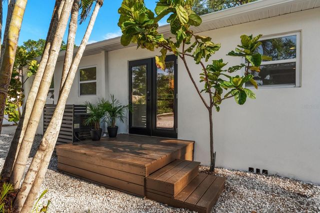 1246 IDLEWILD DRIVE, Clearwater, FL 33755