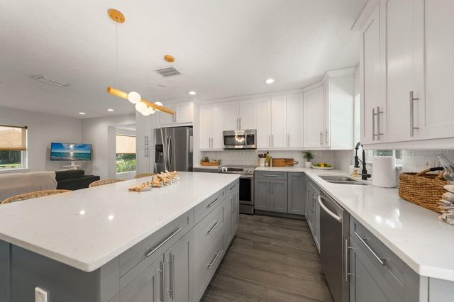 1246 IDLEWILD DRIVE, Clearwater, FL 33755